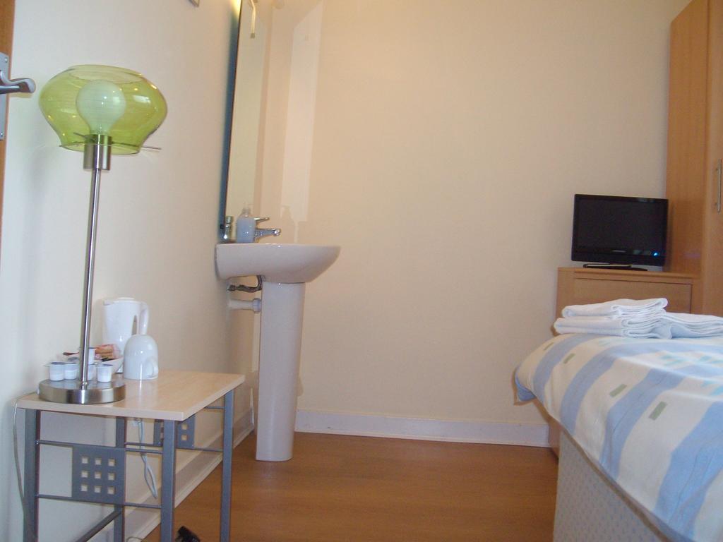 Lindhome Guest House Aberdeen Pokój zdjęcie