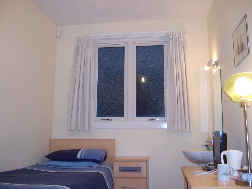 Lindhome Guest House Aberdeen Pokój zdjęcie